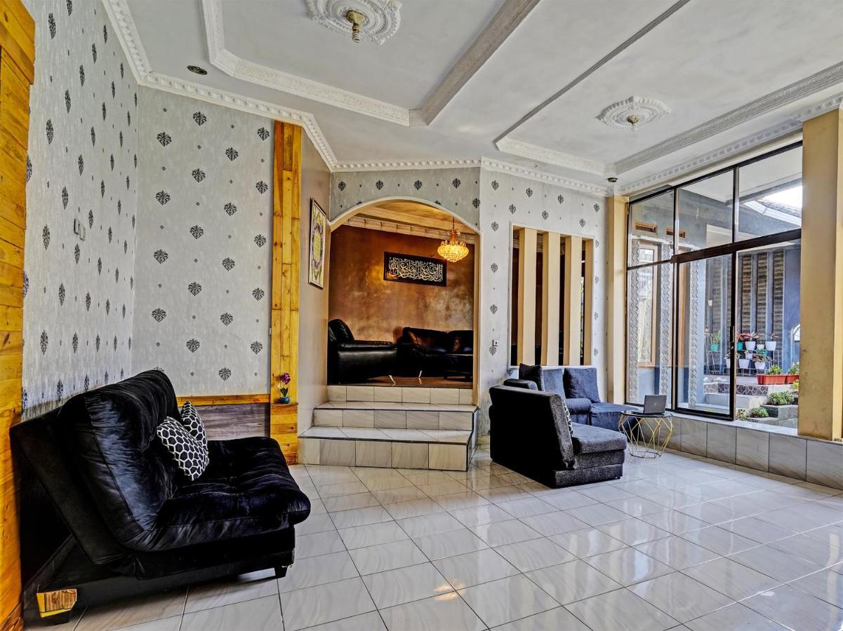 Oyo 91389 Anggrek Residence Syariah Soreang Ngoại thất bức ảnh